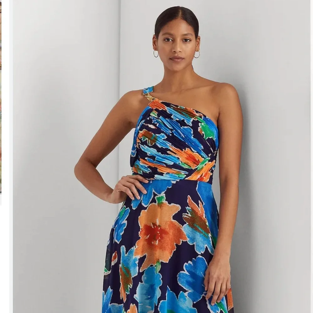 LAUREN RALPH LAUREN Floral Georgette One-Shoulder Gown. - Picture 4 of 11